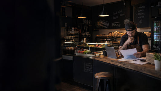Combien rapporte une sandwicherie par mois aujourd'hui ?